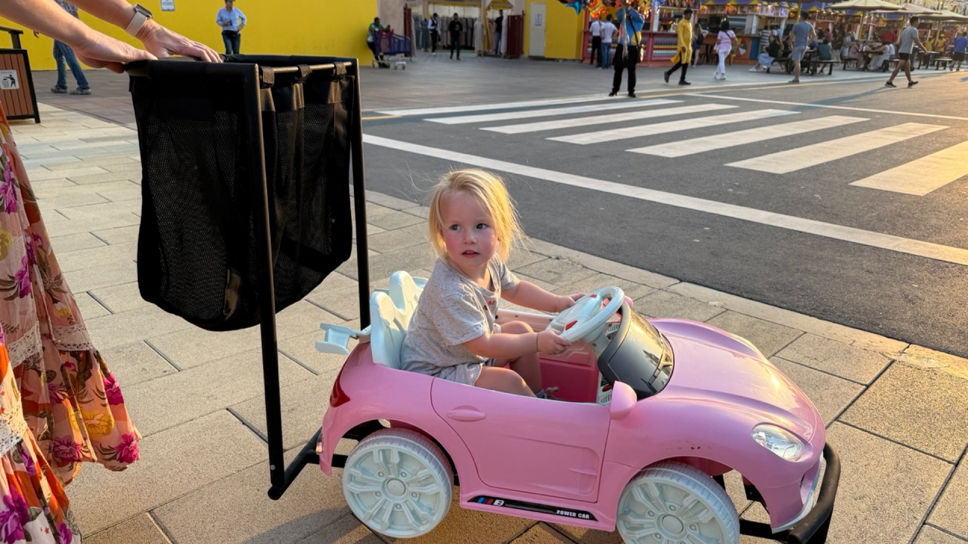 Waar Batavia stad en Disneyland elkaar ontmoeten.